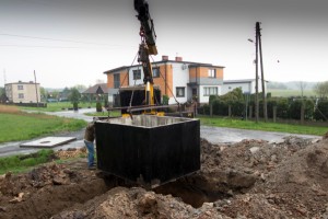 Zbiornik betonowy na szambo lub deszczówkę